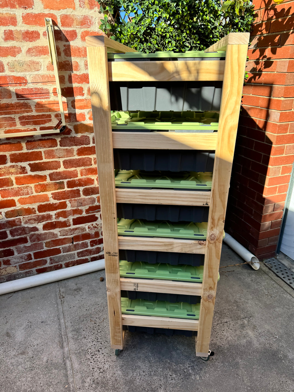 Slide Away 12x40L System