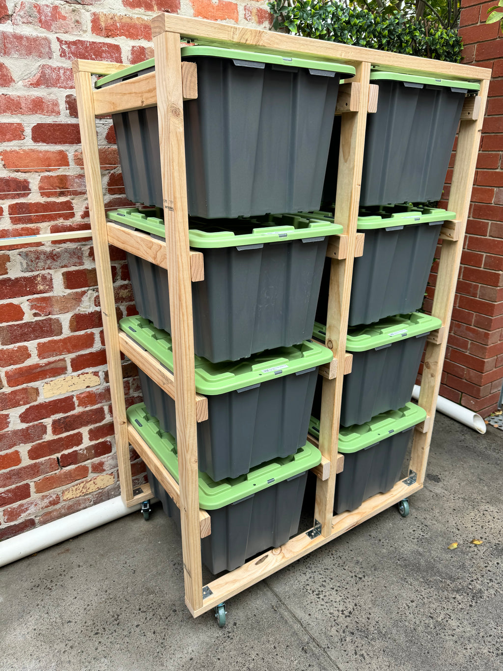 Slide Away 8x100L Storage System