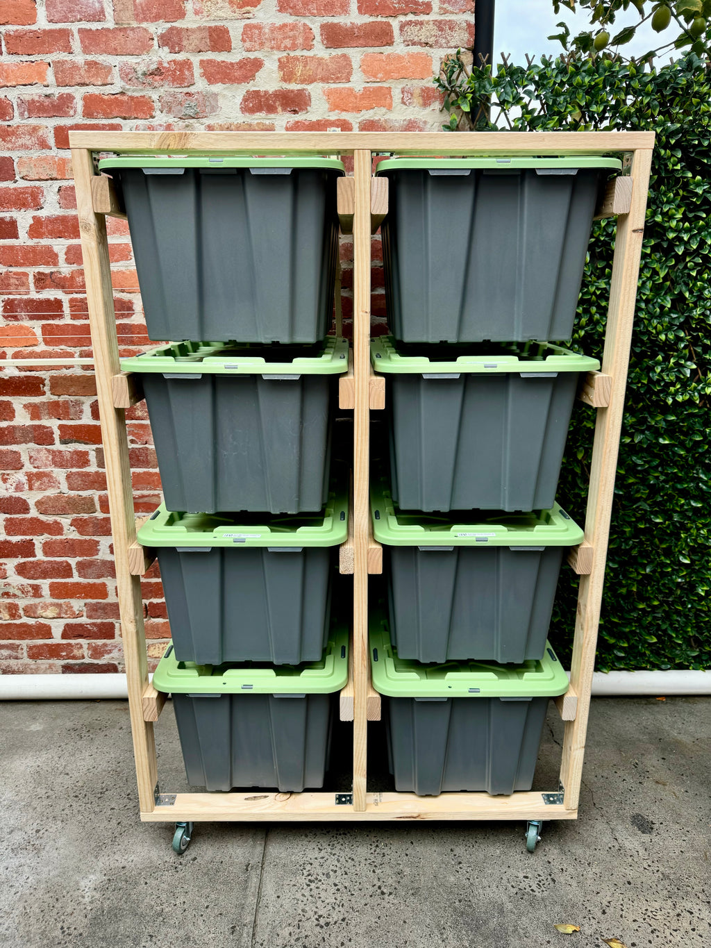 Slide Away 8x100L Storage System