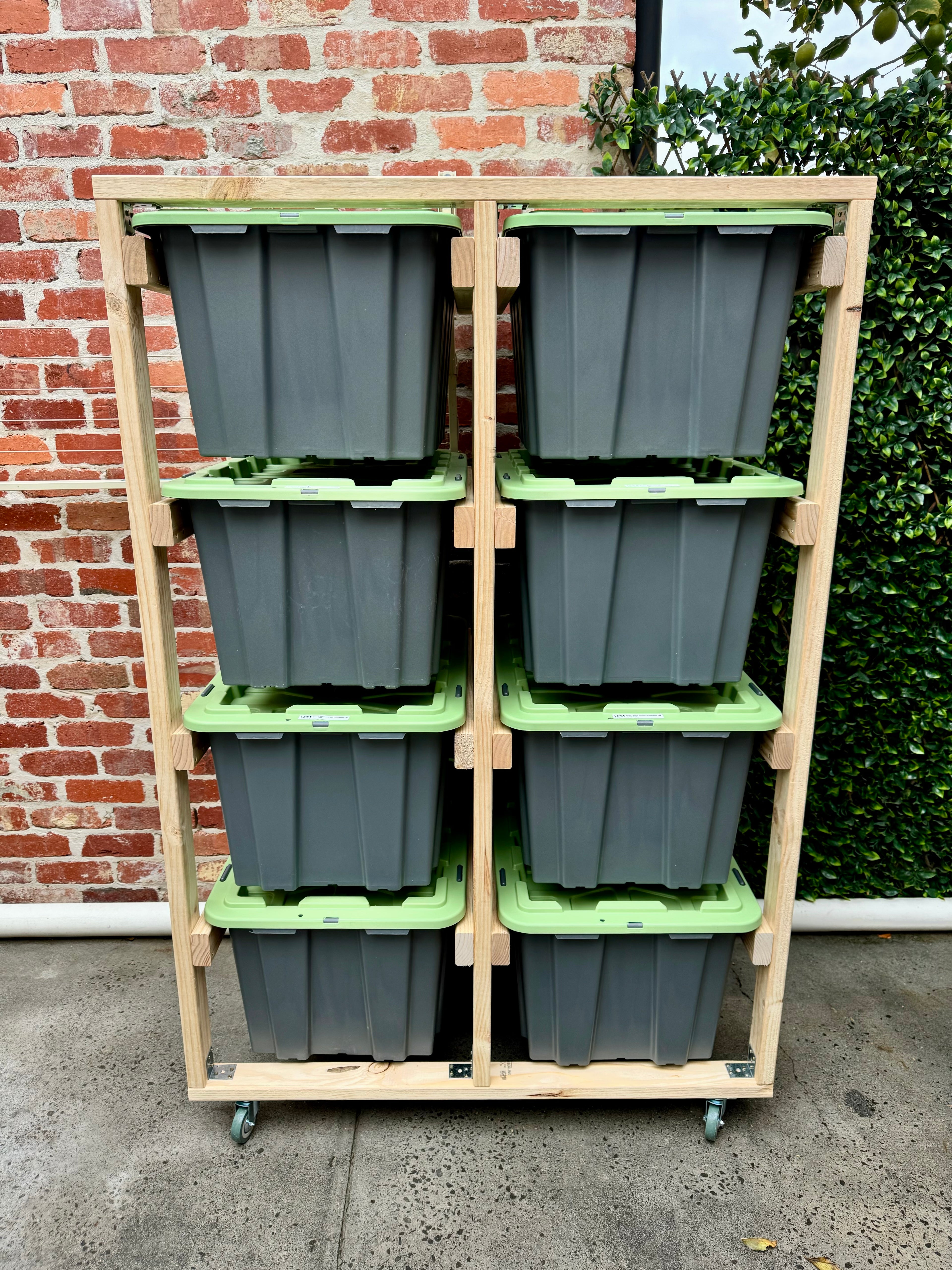Slide Away 8x100L Storage System