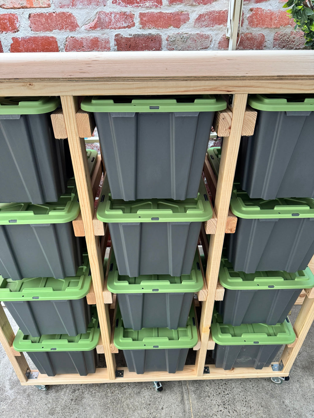 Slide Away 12x60L System
